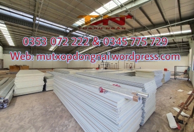 Vách Panel EPS Dày 50mm Giá Rẻ Ở Đồng Nai